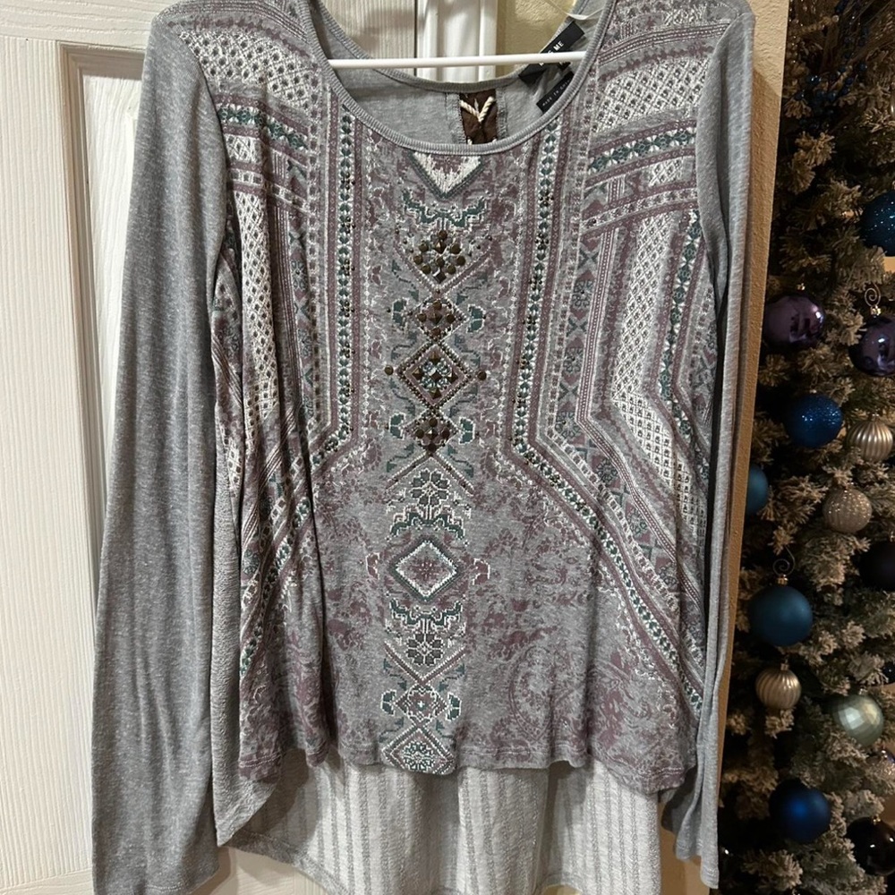 Miss Me Gray and Purple Geometric Long Sleeve Top
